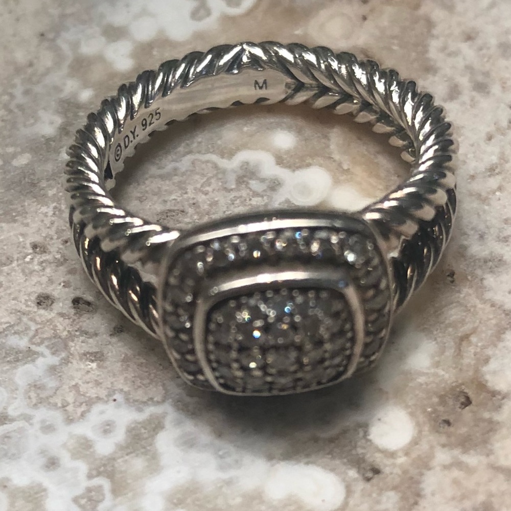 David Yurman Petite Albion Ring with Diamonds - Picture 3 of 4